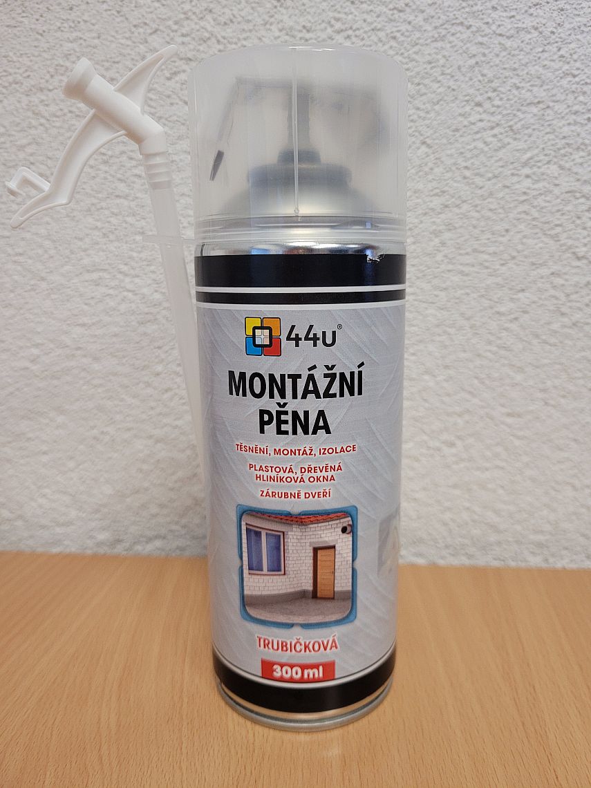 Montážní pěna 300 ml